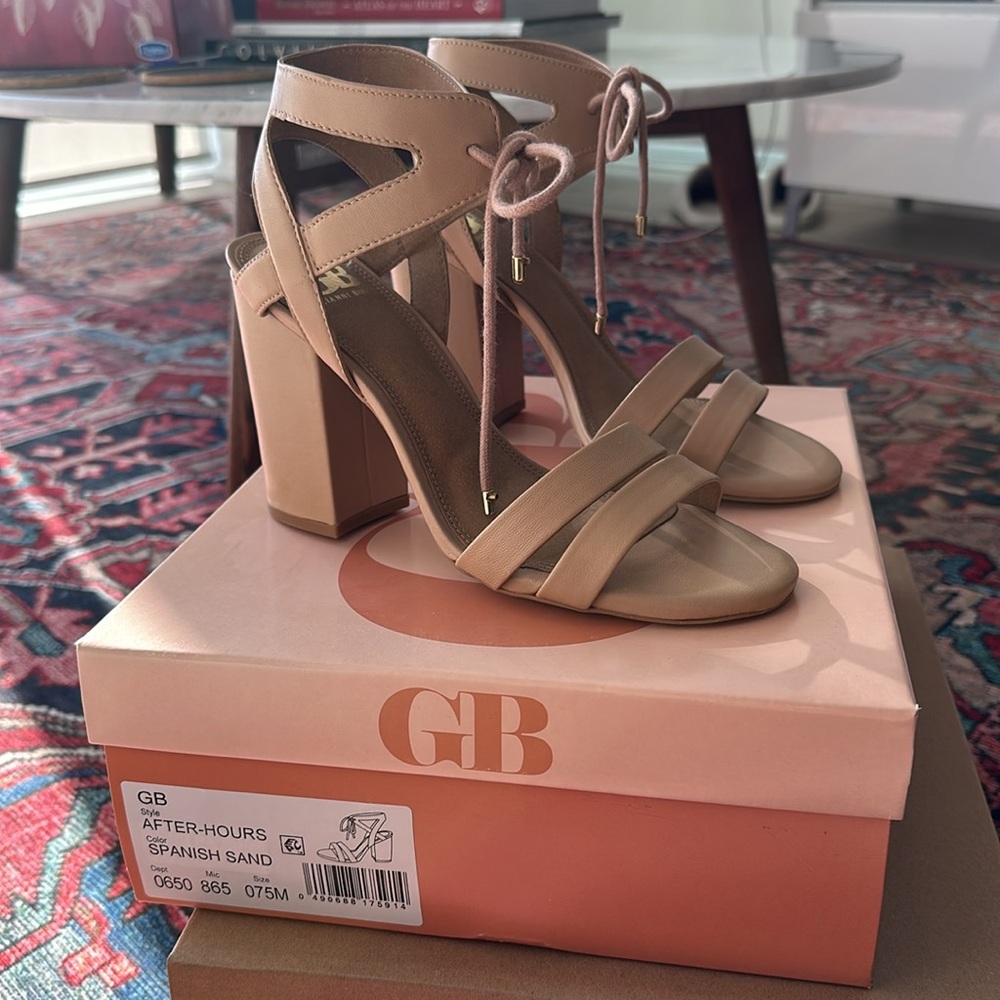 GIANNI BINI ‘after-hours’ sandal in Spanish sand